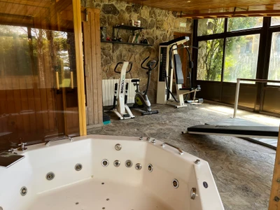 Sauna y jacuzzi