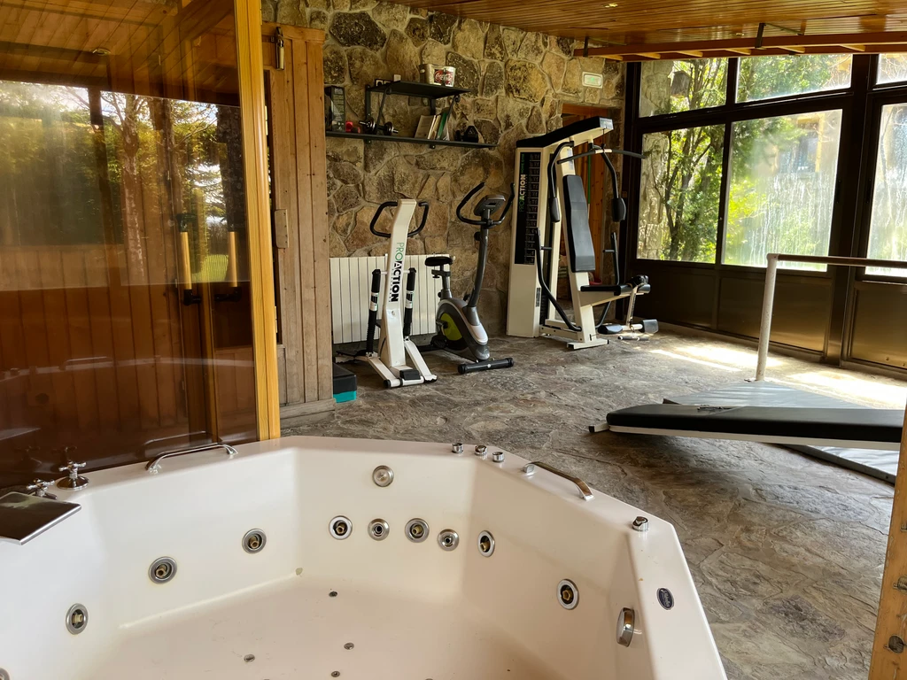 Sauna y jacuzzi